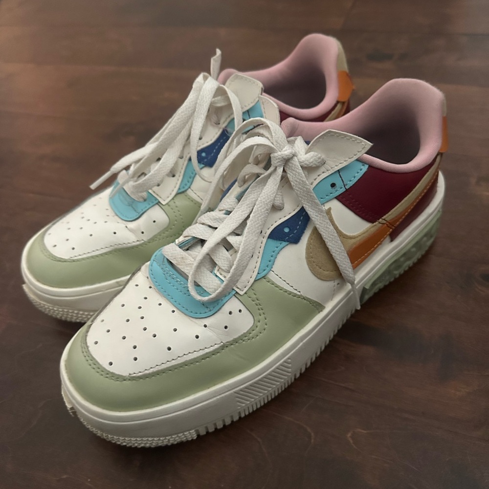 Nike Women's Fontankas